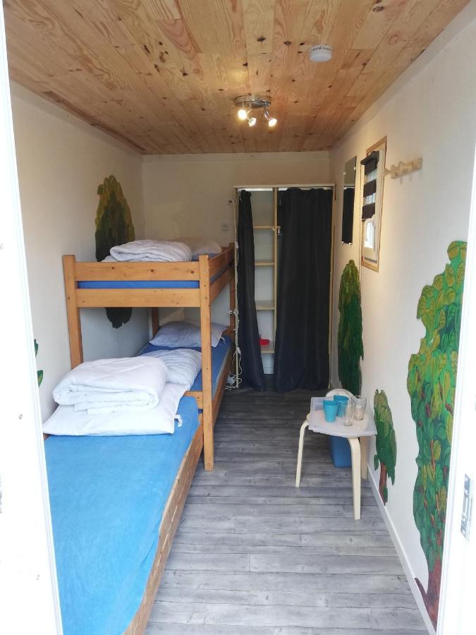 Hebergements Camping "Les Pieds Dans L'Eau" クロゾン エクステリア 写真